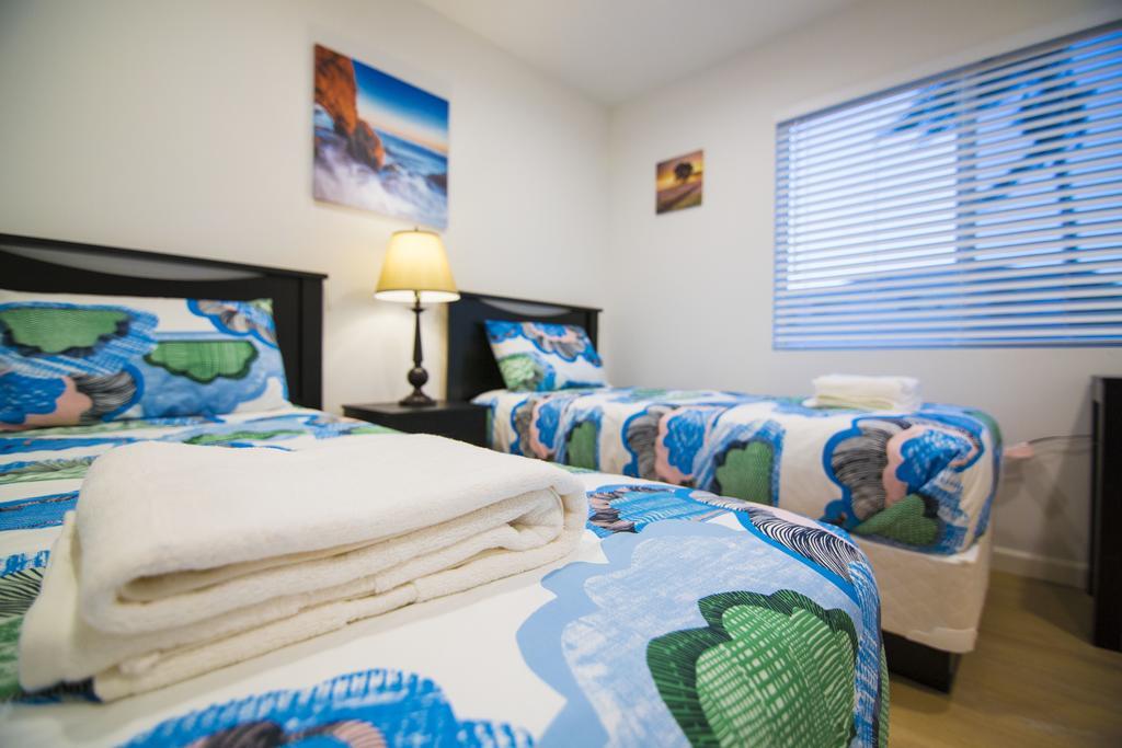 Los Angeles Lax Apartments Kültér fotó
